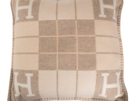 Hermes  Avalon III  Coco and Camomille Signature H Cushion PM Set of Two Cheap